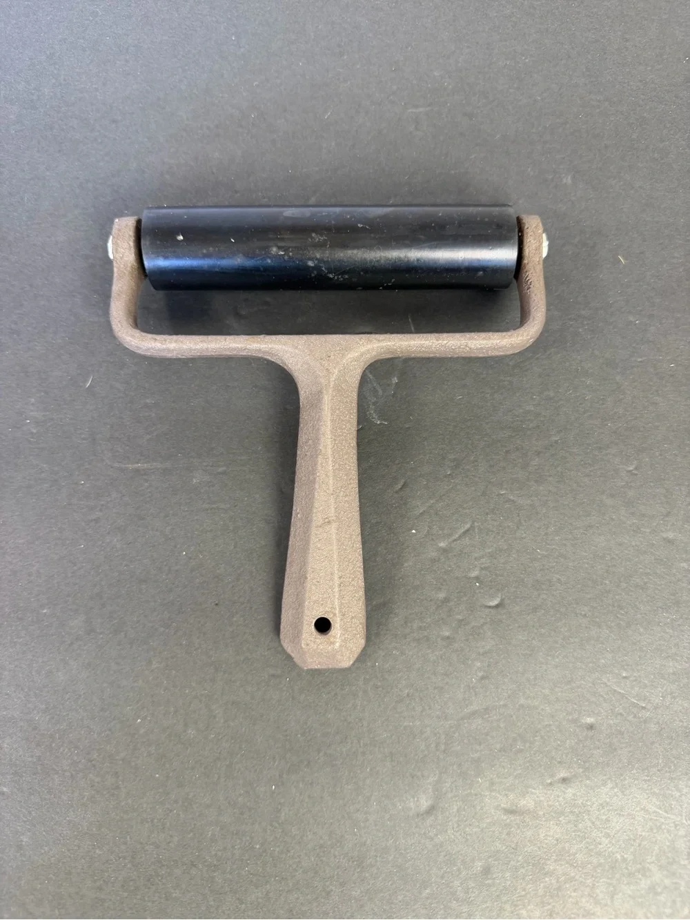 Vintage Brown Metal + 5.5